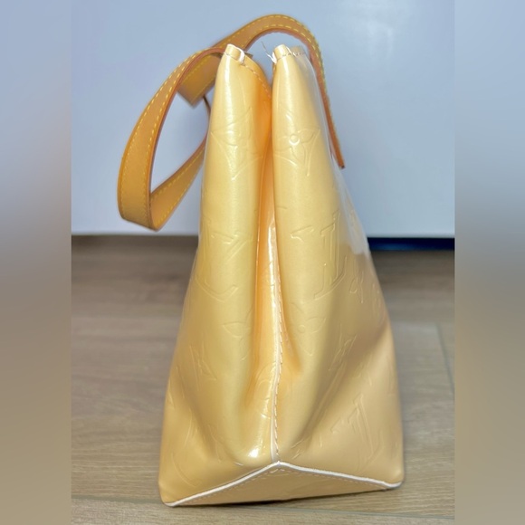 Louis Vuitton Perle Monogram Vernis Reade PM (vintage) Authentic - EUC - Picture 5 of 10